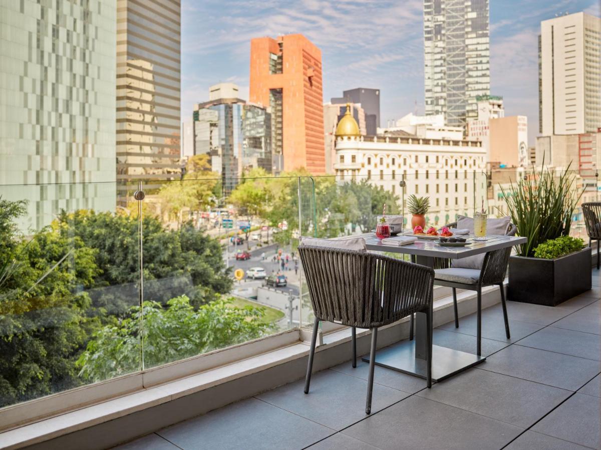 فندق فييستا أمريكانا ريفورما مدينة مكسيكو المظهر الخارجي الصورة The rooftop terrace at the Hotel Indigo San Diego