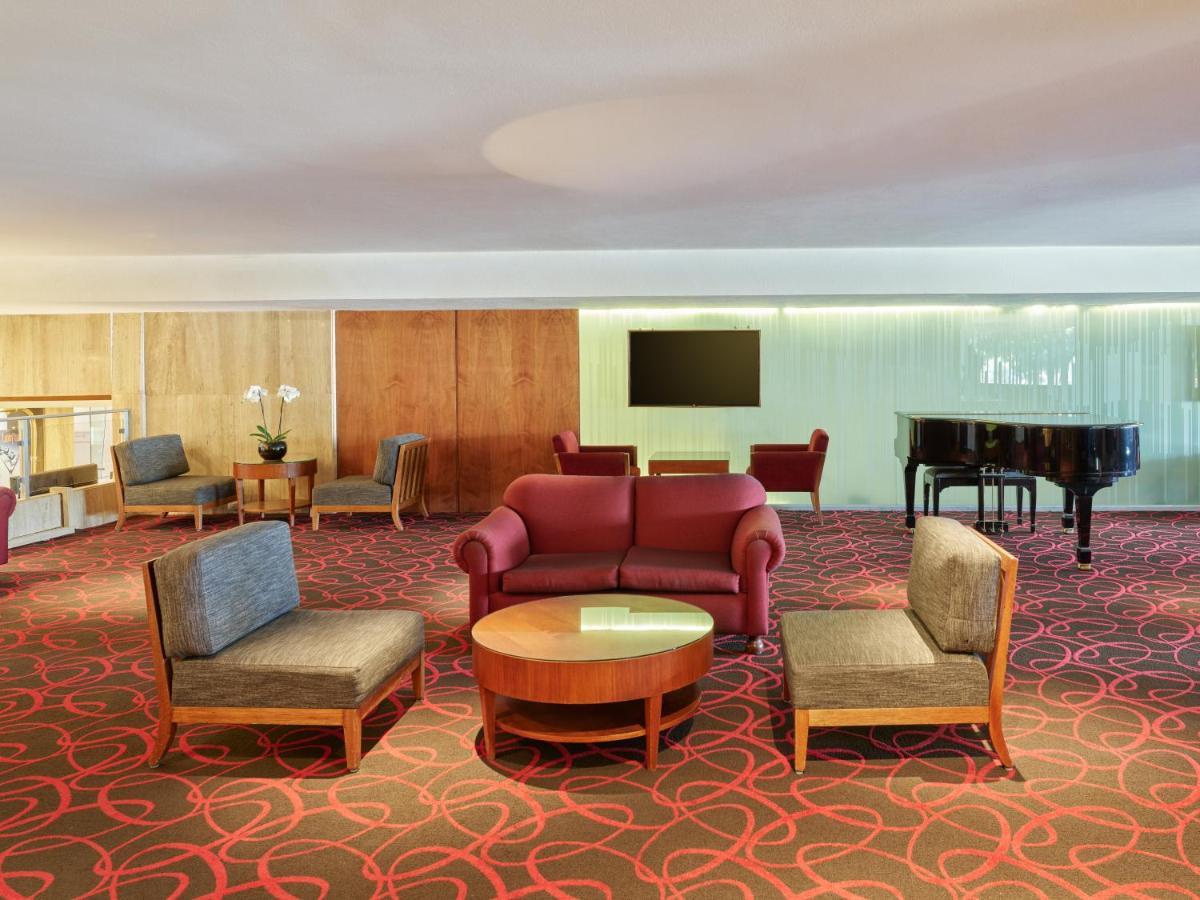 فندق فييستا أمريكانا ريفورما مدينة مكسيكو المظهر الخارجي الصورة The lounge at the airport
