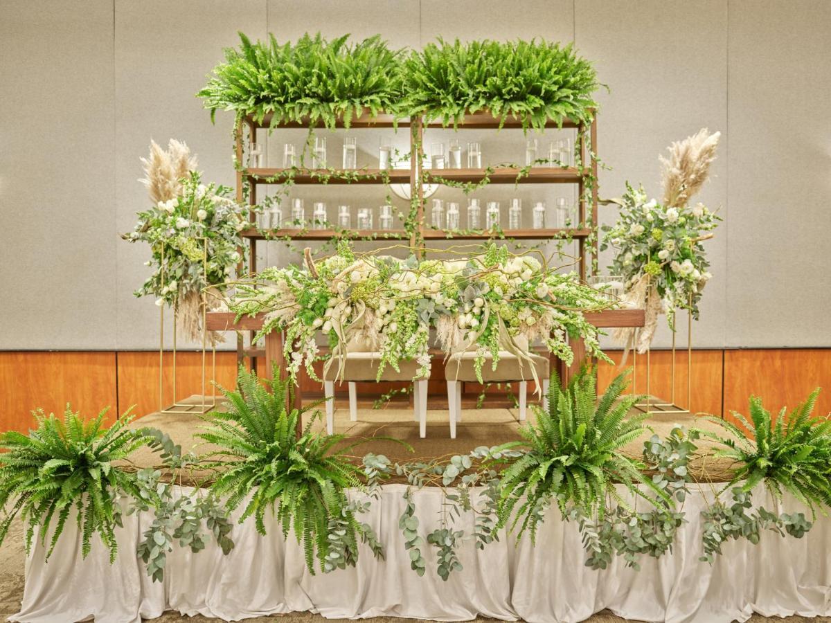 فندق فييستا أمريكانا ريفورما مدينة مكسيكو المظهر الخارجي الصورة A traditional Malay wedding dais