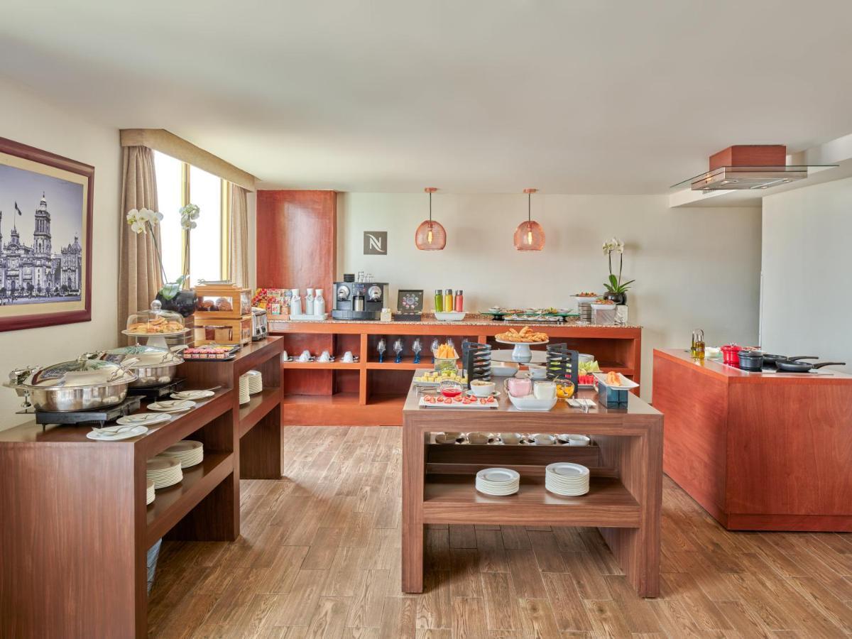 فندق فييستا أمريكانا ريفورما مدينة مكسيكو المظهر الخارجي الصورة The Club Lounge at the hotel