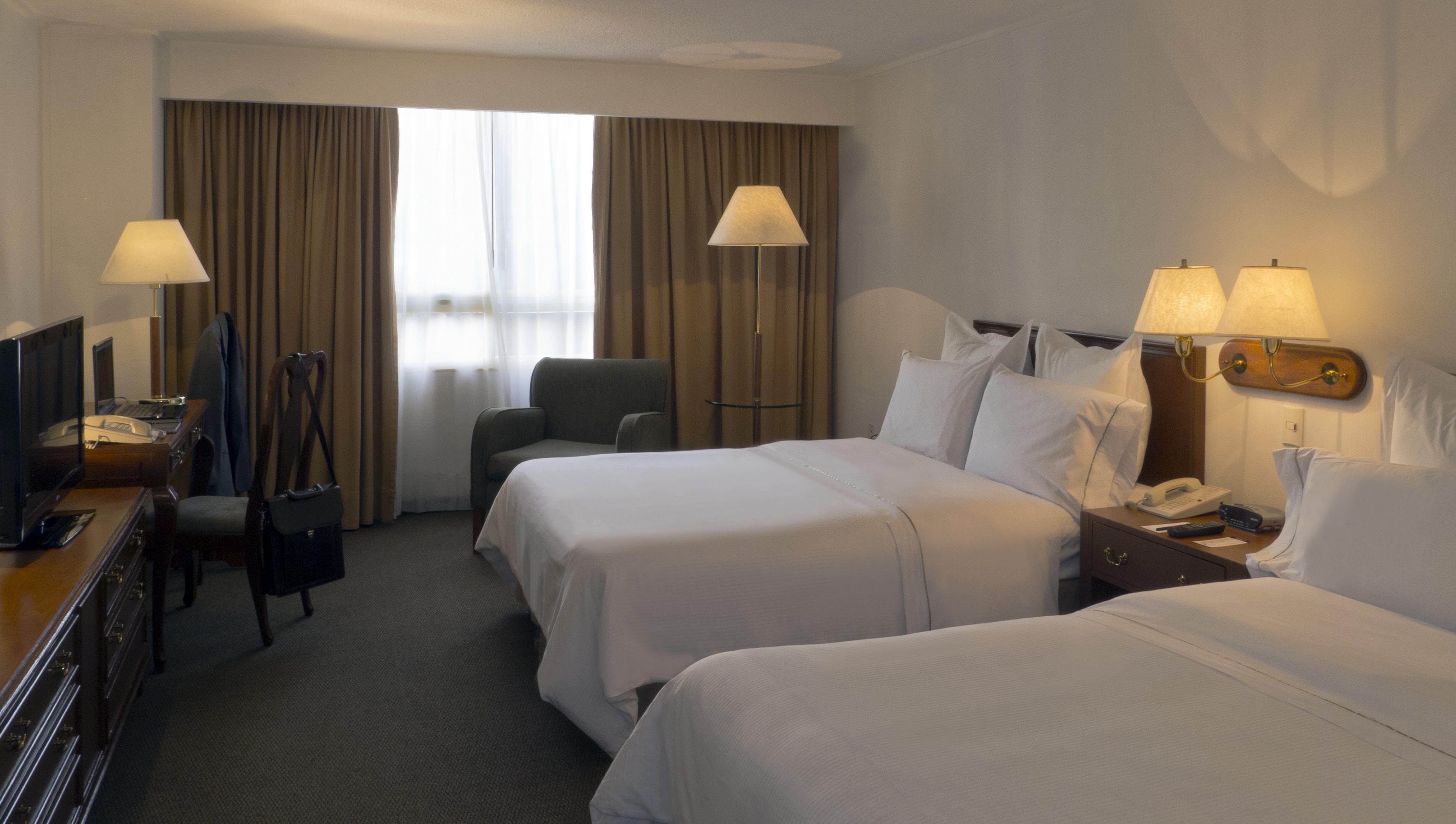 فندق فييستا أمريكانا ريفورما مدينة مكسيكو المظهر الخارجي الصورة A room at the hotel