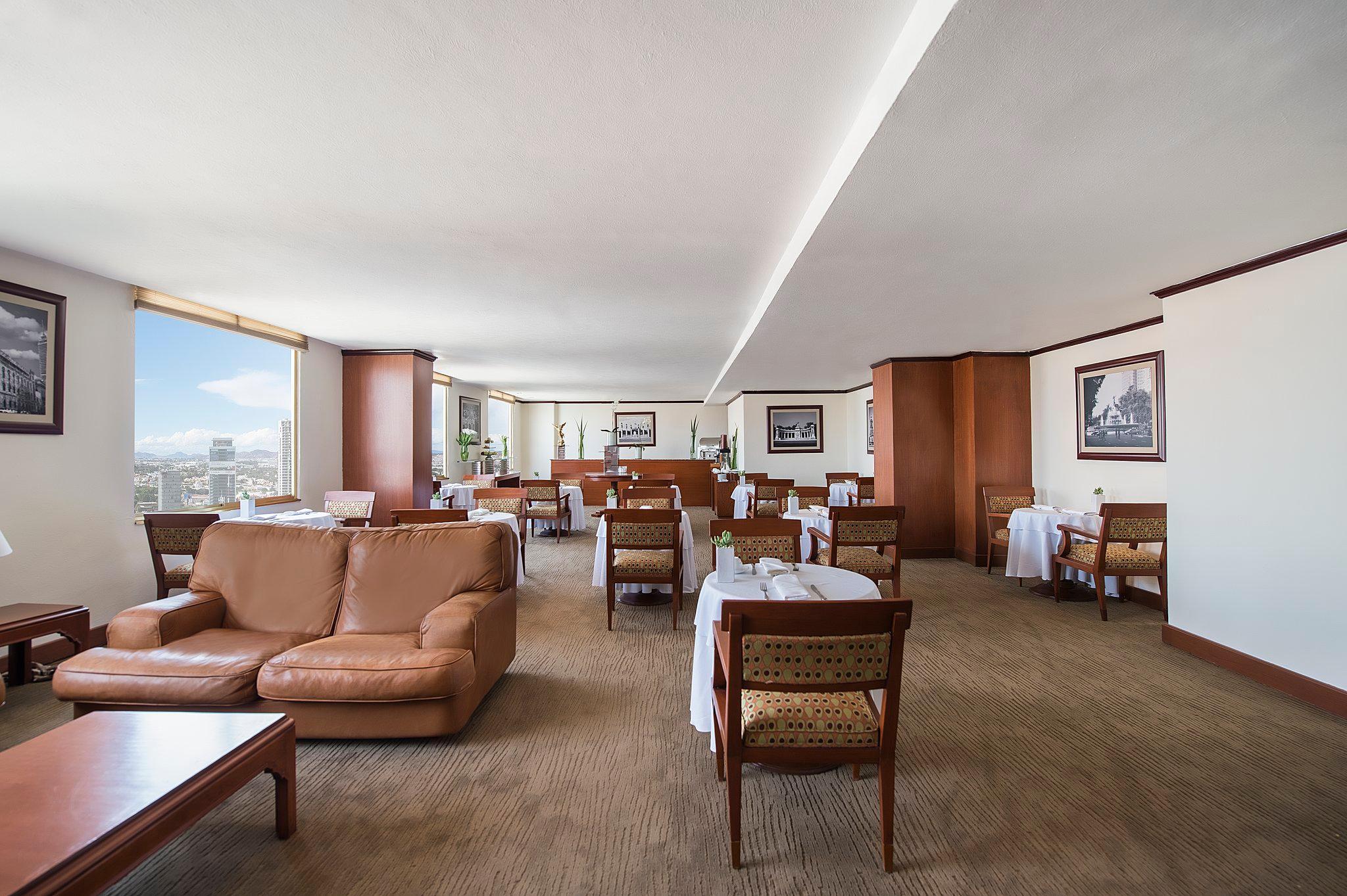 فندق فييستا أمريكانا ريفورما مدينة مكسيكو المظهر الخارجي الصورة Club Lounge at the hotel